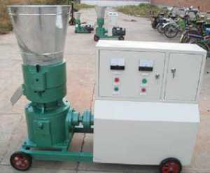 May-ep-vien-700-Kg-h-Model-300A