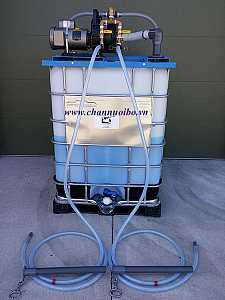Thiet-bi-truyen-dich-vao-da-co-E-tote-300